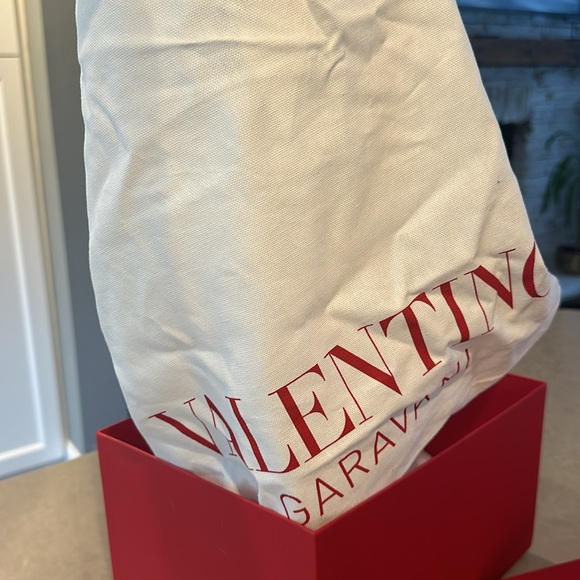 Valentino Garavani Vsling iconograph V logo sequin top handle crossbody bag NIB - Picture 13 of 14